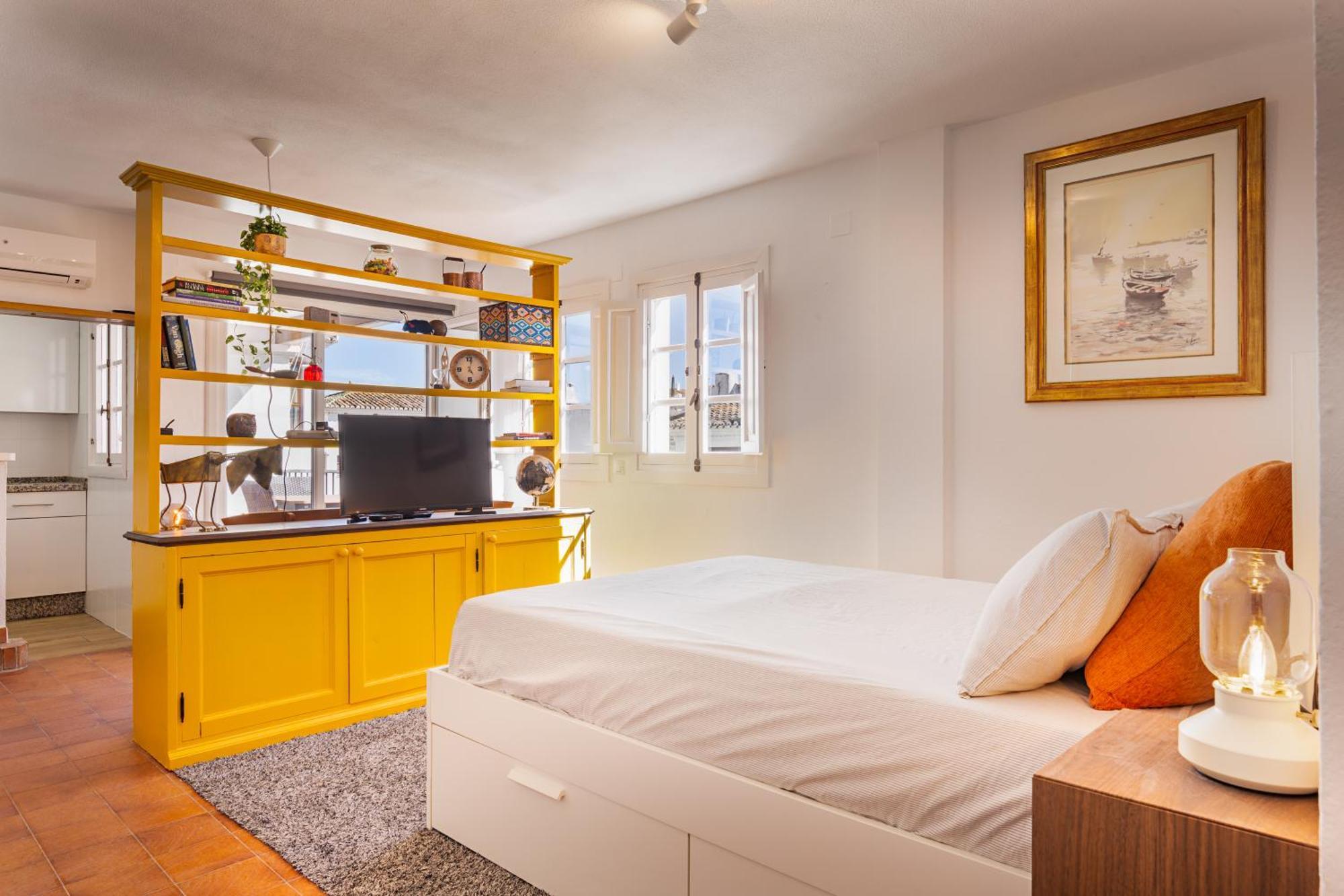 Duquesa Port Studio Apartment - Bright Sunlit Terrace مانيلفا المظهر الخارجي الصورة