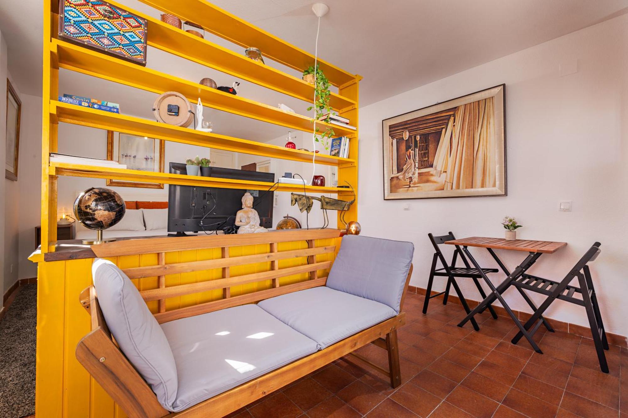 Duquesa Port Studio Apartment - Bright Sunlit Terrace مانيلفا المظهر الخارجي الصورة