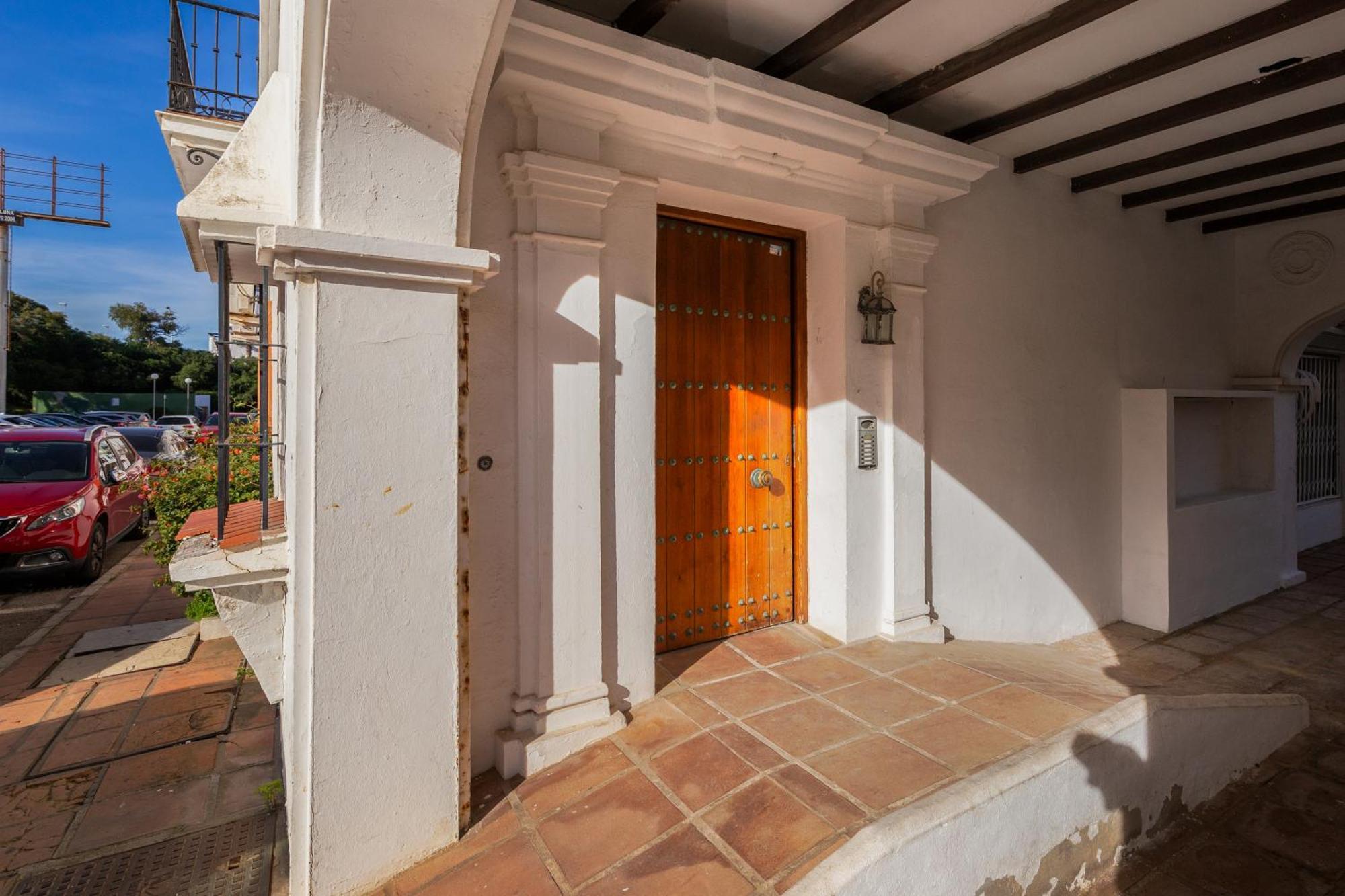 Duquesa Port Studio Apartment - Bright Sunlit Terrace مانيلفا المظهر الخارجي الصورة